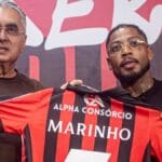 Vitória regulariza Marinho e atacante já pode reestrear pelo clube