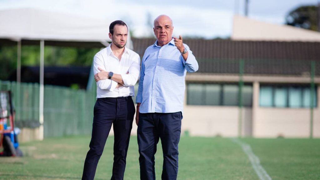 Ex-diretor Enrico Ambrogini processa Sport e cobra quase R$ 200 mil