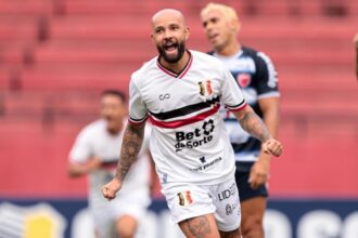 Santa Cruz aplica 6 a 0 no Jaguar e encerra jejum de goleadas com seis gols de diferença
