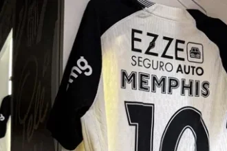 Corinthians confirma retorno de Memphis Depay na estreia do Brasileirão