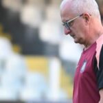Pedidos de Dorival colidem com plano de corte de gastos do Corinthians