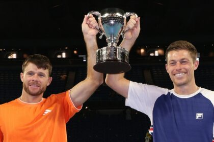 Skupski e Harrison conquistam Australian Open e britânico reassume liderança do ranking