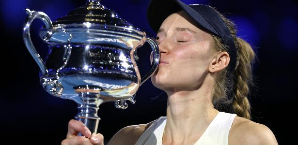 Rybakina reage contra Sabalenka e fatura o Australian Open de 2026