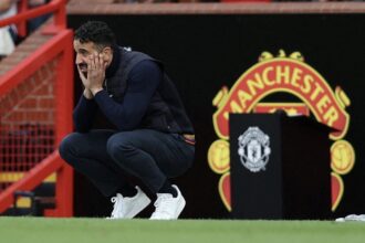 Manchester United demite Ruben Amorim após 14 meses e campanha irregular