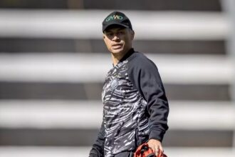 Operário-PR demite Alex após derrota e lanterna no Estadual