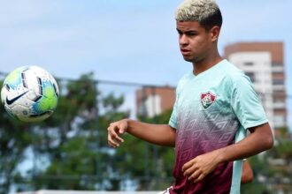 Miguel de volta à América: Joia revelada pelo Fluminense acerta com o tricampeão peruano para a Libertadores