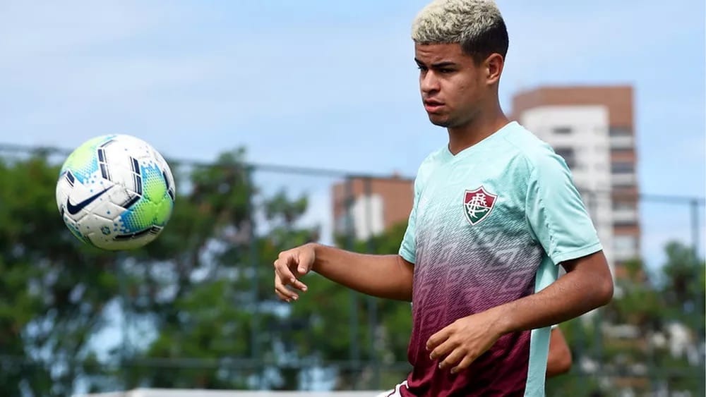 Miguel de volta à América: Joia revelada pelo Fluminense acerta com o tricampeão peruano para a Libertadores