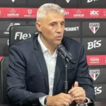 São Paulo faz 2 a 0 no Santos e alcança segunda vitória seguida contra rivais de peso