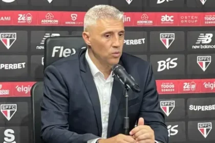 São Paulo faz 2 a 0 no Santos e alcança segunda vitória seguida contra rivais de peso