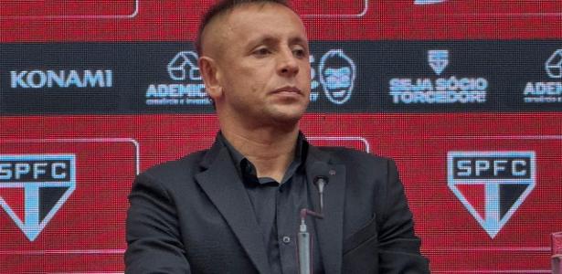 Chegada de Rafinha eleva moral e coincide com duas vitórias do São Paulo
