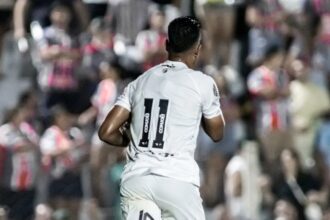 Wallyson atinge 100 gols pelo ABC na vitória sobre o Potyguar