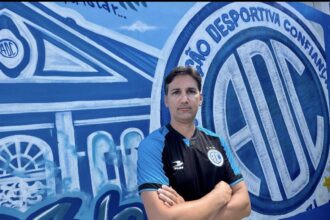 Confiança anuncia Ricardo Resende como auxiliar técnico permanente e treinador do Sub-20