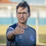 Ricardo Rezende é apresentado como auxiliar fixo e técnico do Sub-20 do Confiança