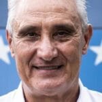 Cruzeiro sofre virada do Coritiba no Mineirão e torcida intensifica críticas a Tite
