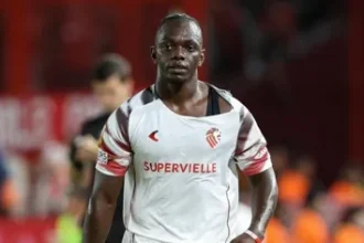 Athletico desiste de contratar Edwuin Cetré após exames apontarem problemas cardíacos e no joelho