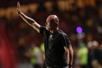 Santa Cruz enfrenta Decisão sem Renato na abertura da segunda fase do Pernambucano