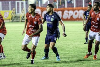 Sergipe supera Desportiva Aracaju, emplaca quarta vitória consecutiva e segue na ponta do Estadual