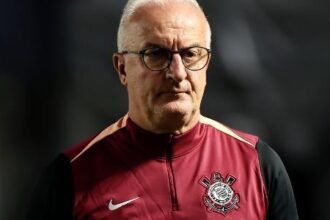 Dorival Júnior aposta em garotos do Corinthians e justifica rodízio no Paulista