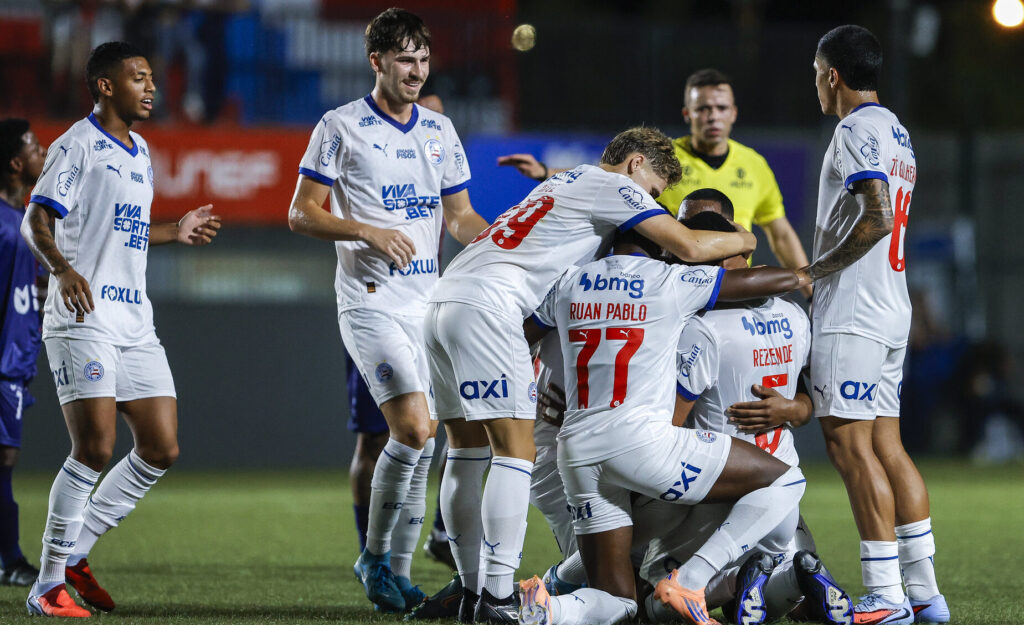 Bahia assegura liderança do Campeonato Baiano com três rodadas de antecedência