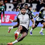 Danificar marca do pênalti rende cartão amarelo, prevê regra; TJ da FPF estuda punir Andreas Pereira