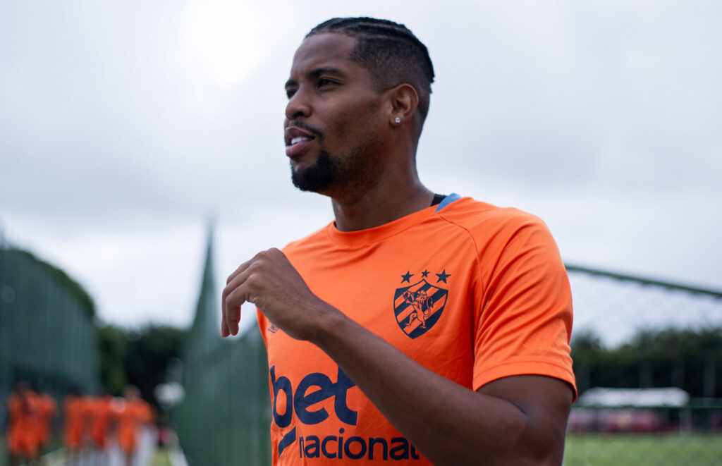 Sport cogita estrear cinco reforços no primeiro jogo da semifinal contra o Retrô