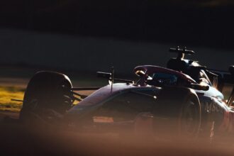 Prefeito francês acusa Renault de romper promessas e põe em dúvida fábrica histórica de F1