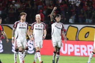Flamengo retoma treinos para decisão da Recopa contra o Lanús