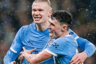 City mantém série histórica, goleia Fulham e segue na perseguição ao Arsenal