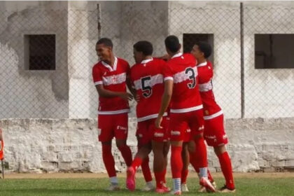 CRB supera Dimensão Saúde por 1 a 0 e assume liderança do Grupo A na Copa Alagoas