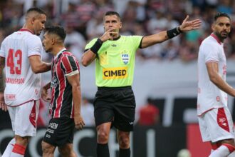 Súmula relata arremesso de copos por torcedores do Santa Cruz no Clássico das Emoções