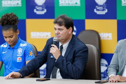 Seleção Brasileira Feminina Sub-17 é recebida pelo governador de Sergipe