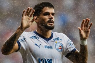 Cauly deixa Salvador e viaja para se apresentar ao São Paulo