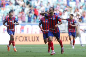Bahia sofre empate nos acréscimos e fica no 2 a 2 com o Jacuipense na Fonte Nova