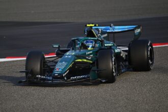 Alonso detalha queda de 50 km/h nas curvas rápidas dos carros de F1 para 2026