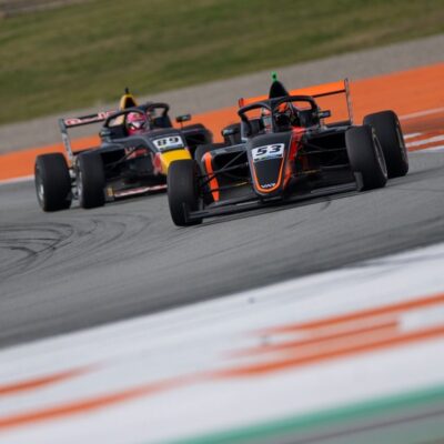 Pedro Lima fecha etapa de Valência da F4 Winter Series com dois top-5 e bate na porta do pódio