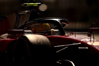 Ferrari leva motor, câmbio e pacote aerodinâmico inéditos para a segunda semana de testes no Bahrein