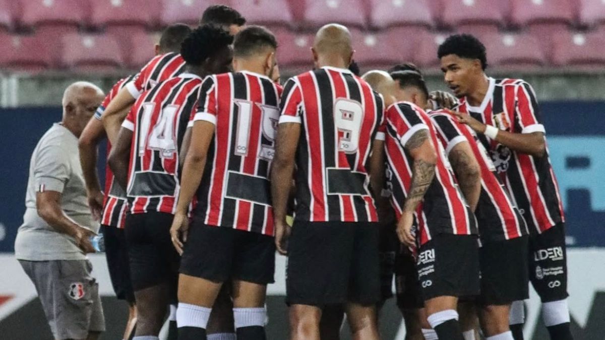 Santa Cruz ostenta 3º ataque mais positivo e 5ª defesa mais vazada entre clubes da Série C