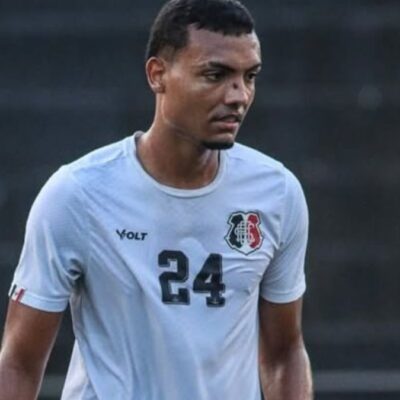Santa Cruz acerta contratação do zagueiro Dênis, ex-Náutico, para integrar elenco profissional