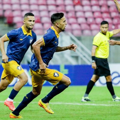 Lesão afasta Júnior Fialho do Retrô por até oito semanas