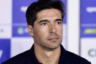 Abel Ferreira considera placar “exagerado” após 4 a 0 do Palmeiras sobre o Capivariano