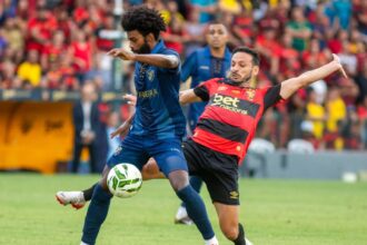 Sport supera o Retrô por 3 a 2 e avança à final do Pernambucano