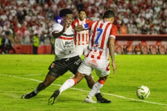 Náutico bate Santa Cruz e volta à decisão do Campeonato Pernambucano