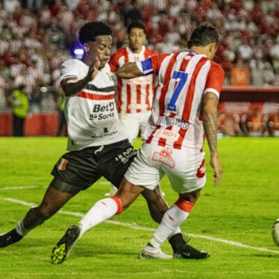 Náutico bate Santa Cruz e volta à decisão do Campeonato Pernambucano