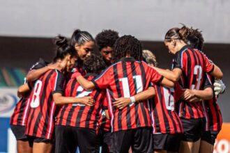 Vitória reage no fim e empata com o Mixto-MT por 2 a 2 na 2ª rodada da Série A Feminina