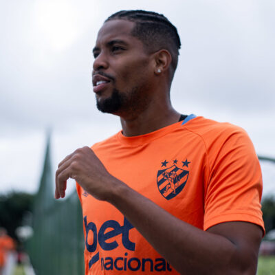 Iury Castilho destaca foco total na final do Pernambucano entre Sport e Náutico