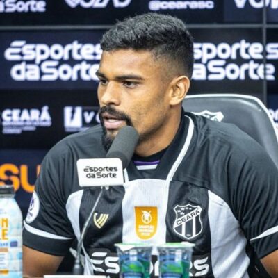 Zagueiro Ronald destaca confiança de Mozart em apresentação pelo Ceará