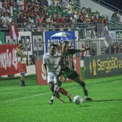 América de Propriá e Sergipe empatam na abertura da semifinal do Sergipano