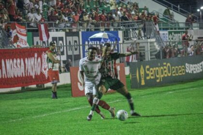 América de Propriá e Sergipe empatam na abertura da semifinal do Sergipano