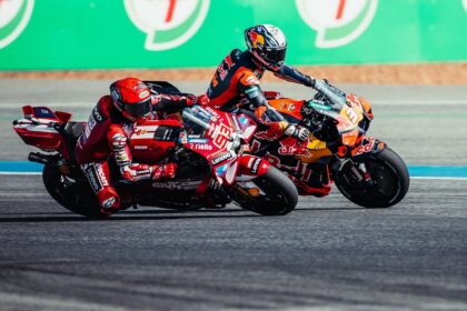 Acosta se surpreende com punição a Márquez e busca “vitória de verdade” na corrida principal