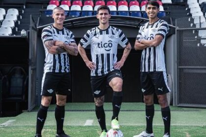 Libertad oficializa trio de reforços: zagueiro do Santos e dois ex-jogadores do futebol brasileiro